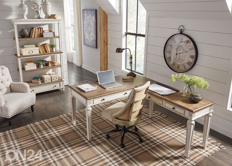 Nurgakirjutuslaud suurendatud