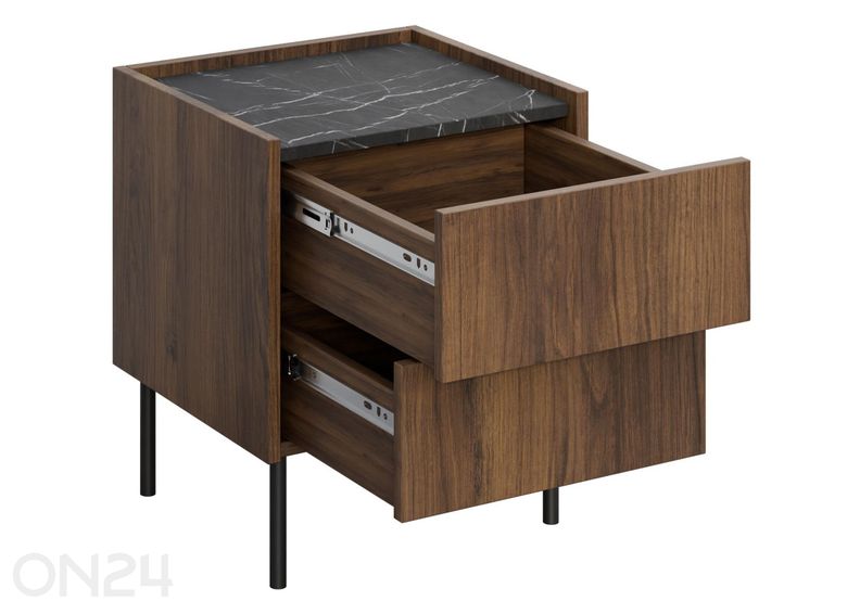 Öökapp Caen suurendatud