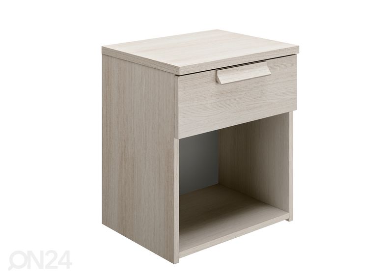 Öökapp Cyrus suurendatud