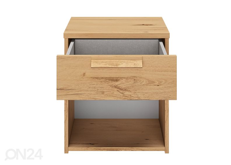 Öökapp Cyrus suurendatud