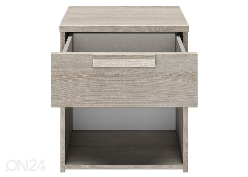 Öökapp Cyrus suurendatud