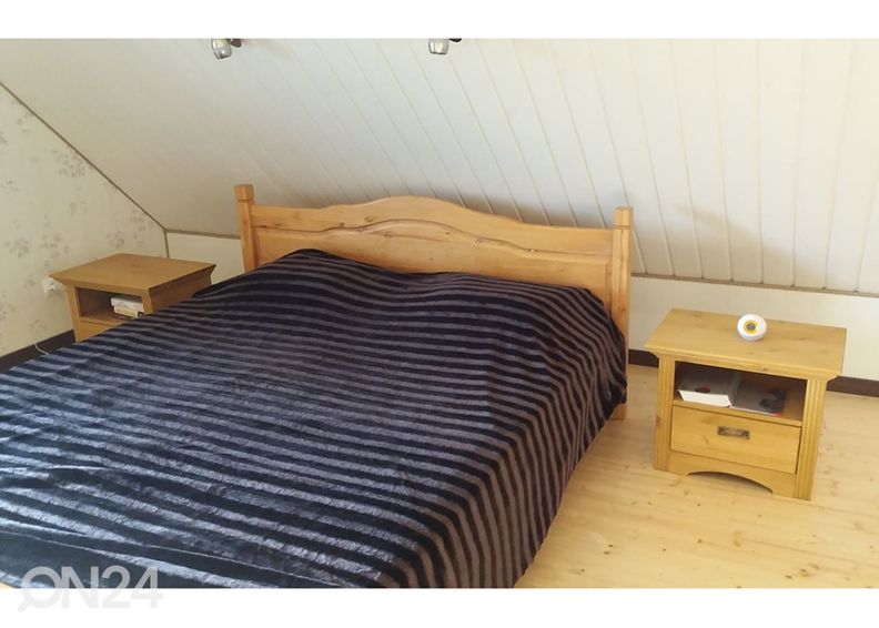 Öökapp Konrad suurendatud