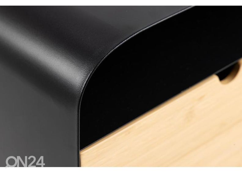 Öökapp Lorain suurendatud