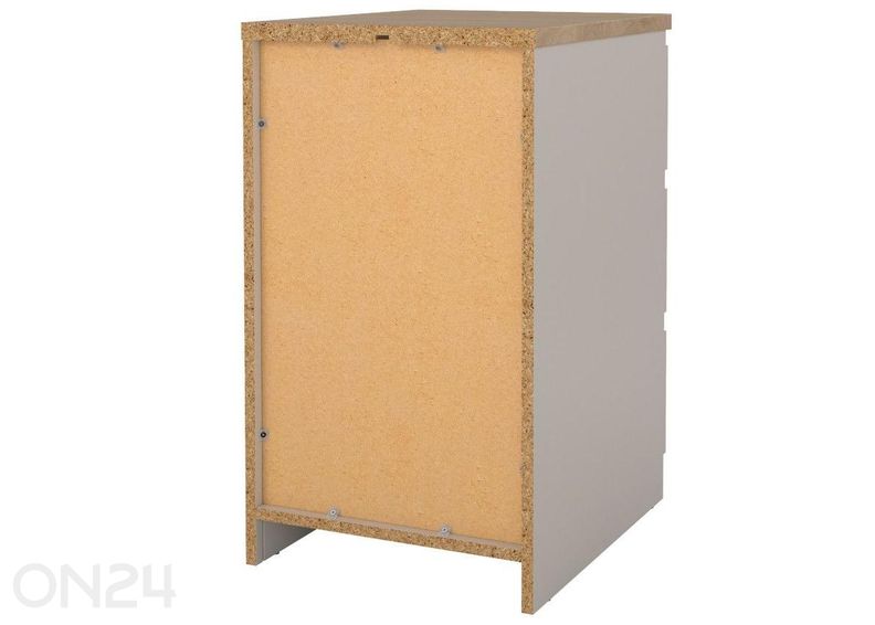 Öökapp Naia suurendatud