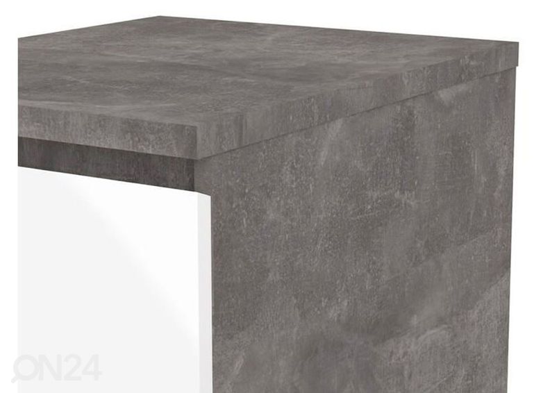 Öökapp Naia suurendatud