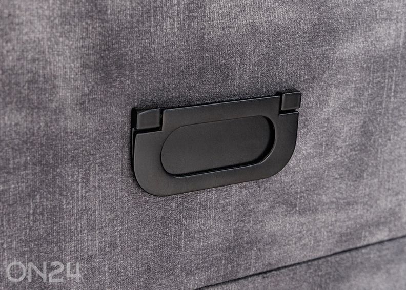 Öökapp Paris suurendatud