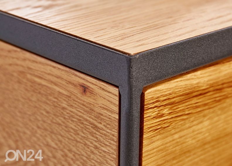 Öökapp Scorpion suurendatud