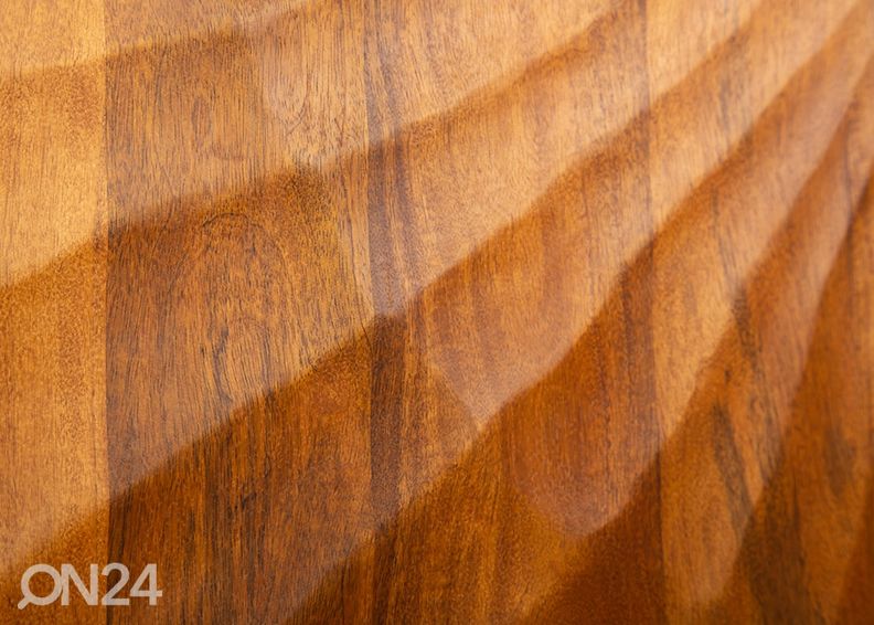 Öökapp Scorpion suurendatud