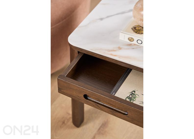 Öökapp Soro suurendatud