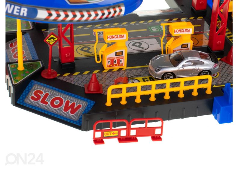 Parkimismaja bensiinijaama ja autopesulaga + 4 autot ja helikopter suurendatud