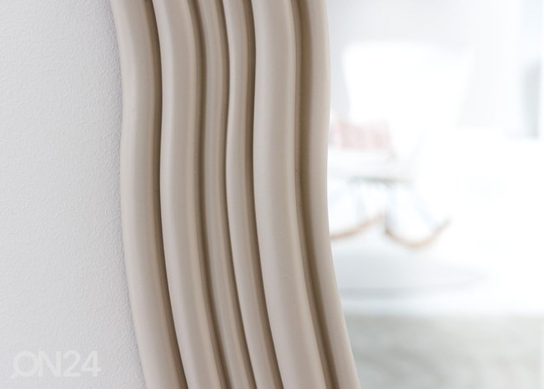 Peegel Alice suurendatud