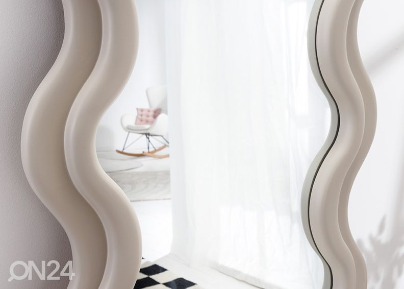 Peegel Curvy suurendatud