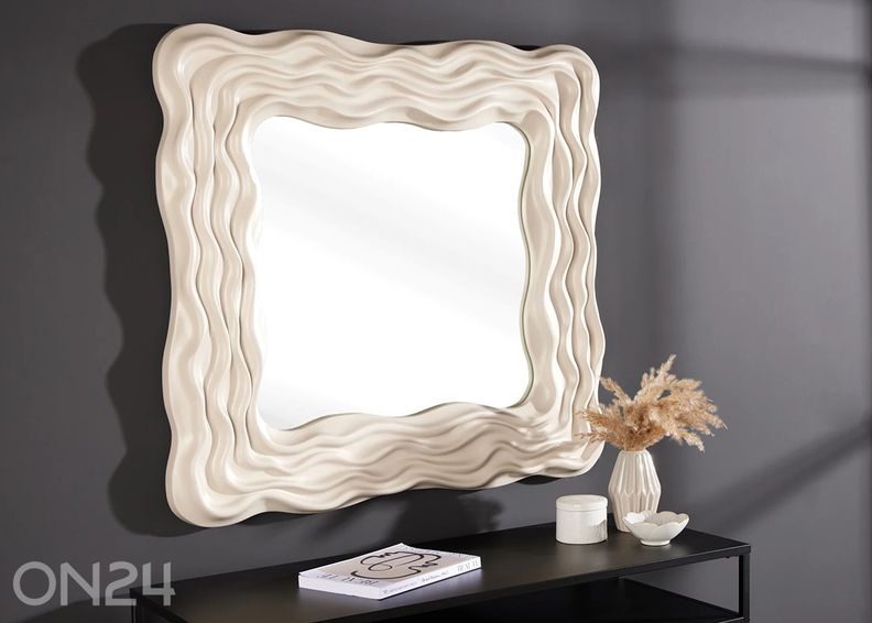 Peegel Wave suurendatud