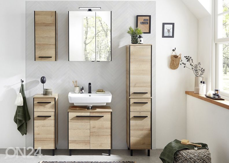 Peegelkapp 03-I suurendatud