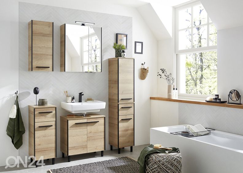 Peegelkapp 03-I suurendatud