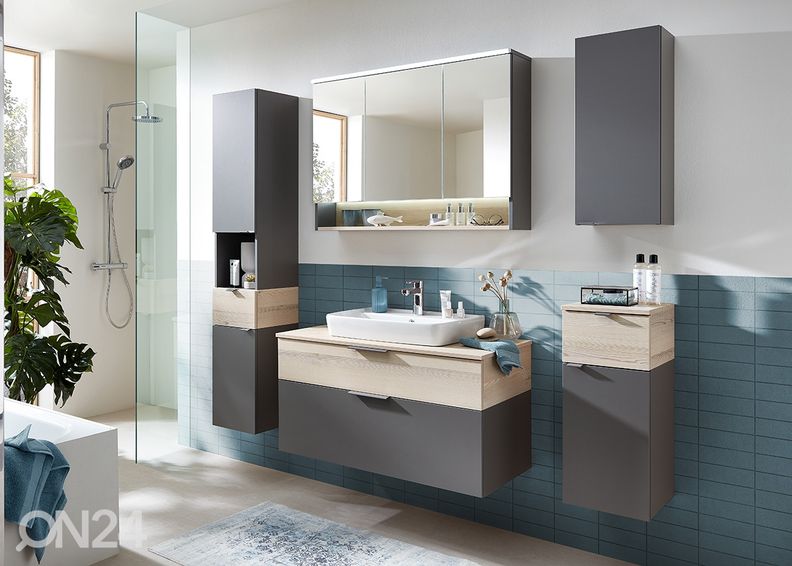 Peegelkapp 25-III suurendatud