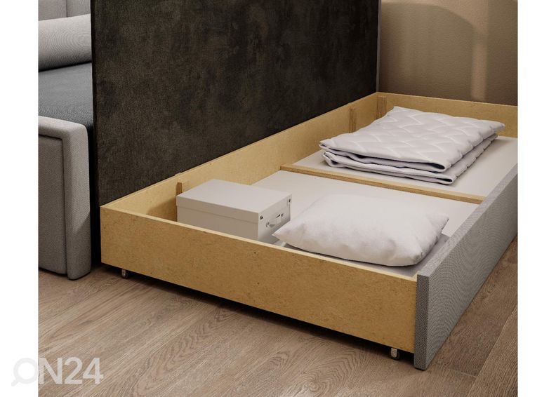 Pesukastiga voodi Kiel suurendatud