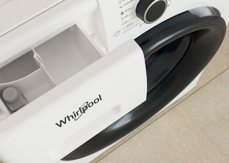 Pesumasin Whirlpool suurendatud
