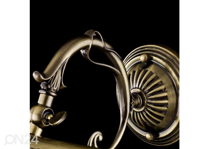 Pildivalgusti liigendiga Picasso suurendatud