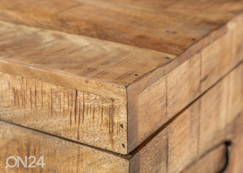 Pink Factory Loft suurendatud