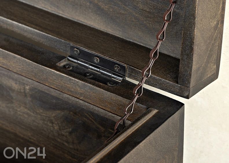 Pink Factory Loft suurendatud