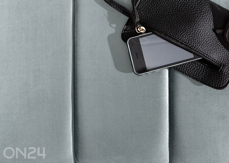 Pink Petit Beaute suurendatud