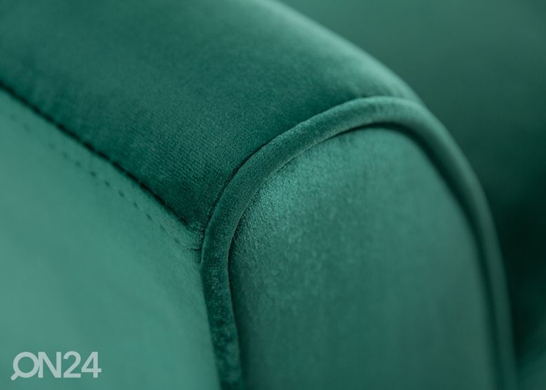 Pink Scarlett suurendatud