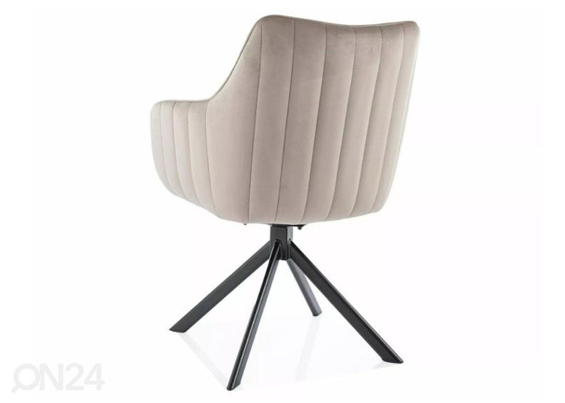 Pöörlev tool suurendatud