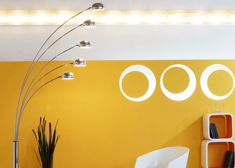 Põrandalamp suurendatud