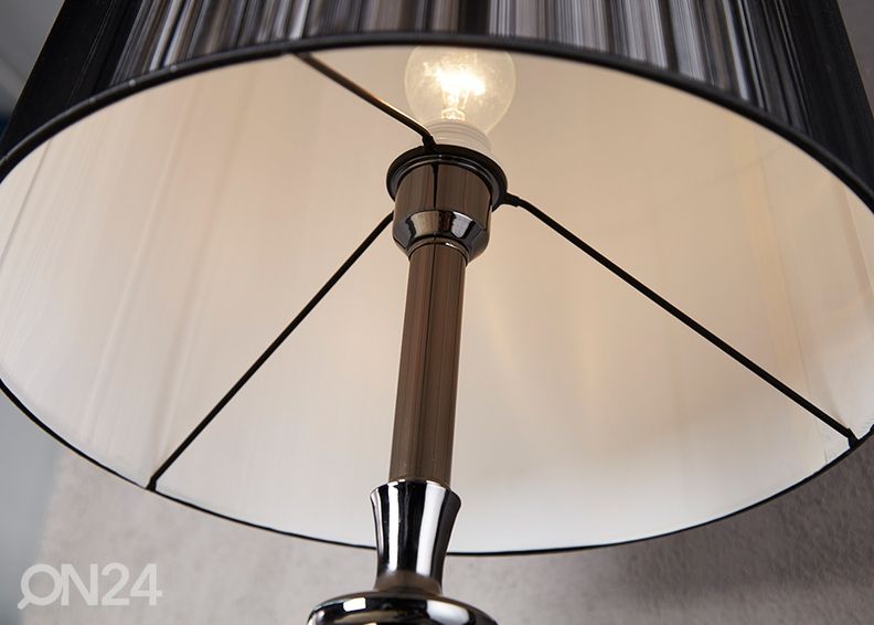 Põrandalamp Lucie suurendatud