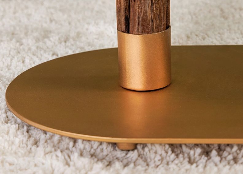 Põrandalamp nagiga Wardrobe suurendatud