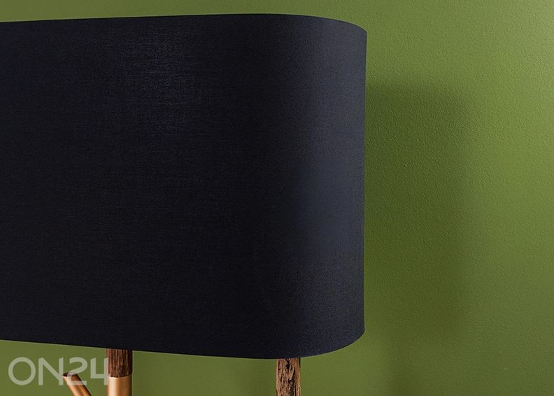 Põrandalamp nagiga Wardrobe suurendatud