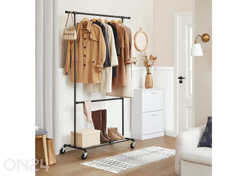 Ratastel riidestange, must suurendatud