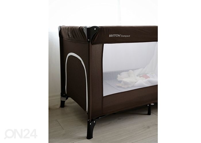 Reisivoodi Compact suurendatud