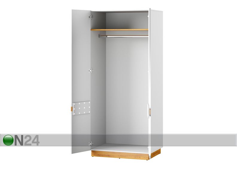 Riidekapp suurendatud