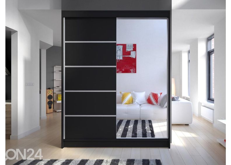 Riidekapp suurendatud