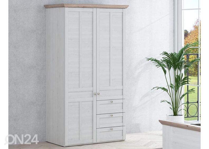 Riidekapp suurendatud