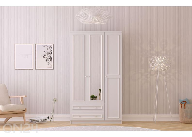 Riidekapp suurendatud