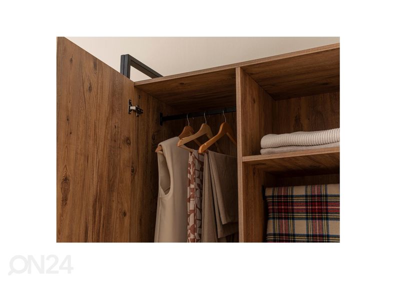 Riidekapp suurendatud