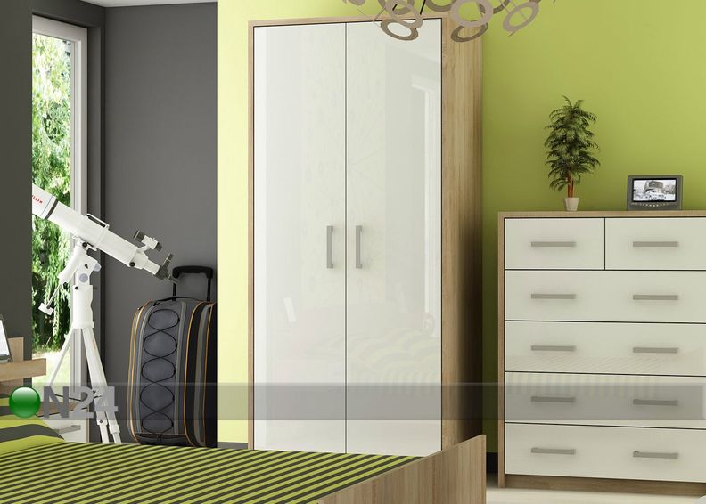 Riidekapp suurendatud