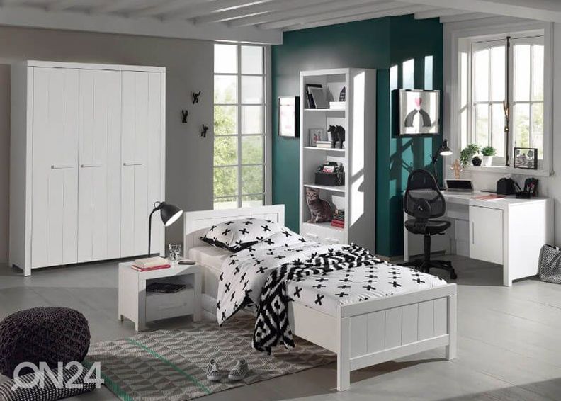 Riidekapp Erik suurendatud