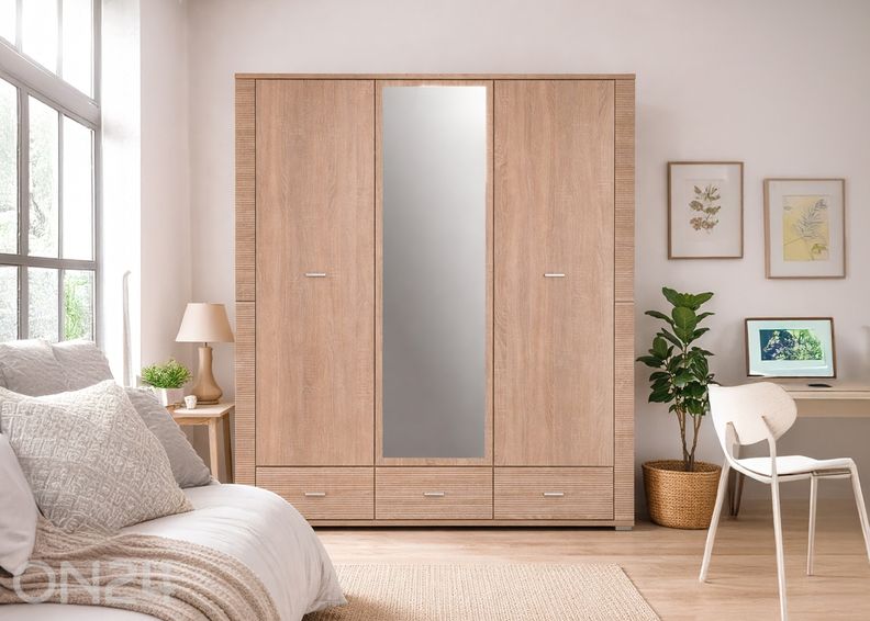 Riidekapp peegliga Gress suurendatud