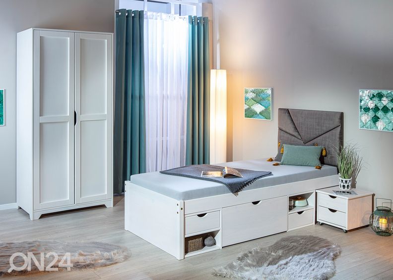 Riidekapp Till, valge suurendatud