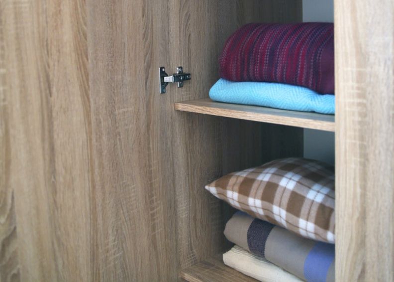 Riidekapp Vesta suurendatud