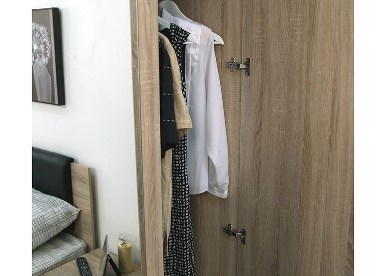 Riidekapp Vesta suurendatud