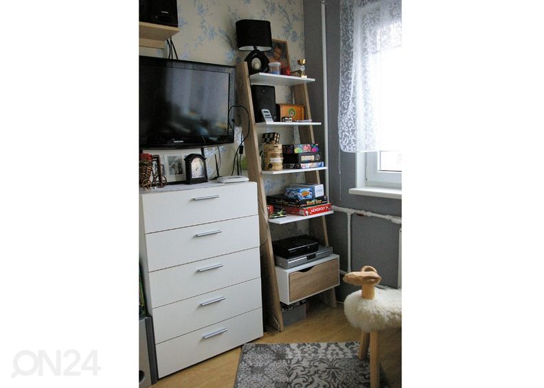 Riiul Delta suurendatud