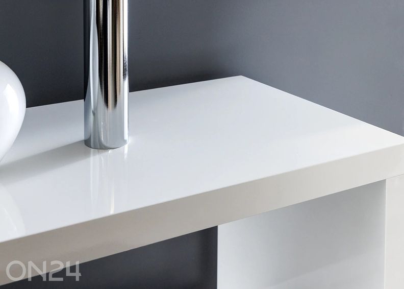 Riiul Snake suurendatud