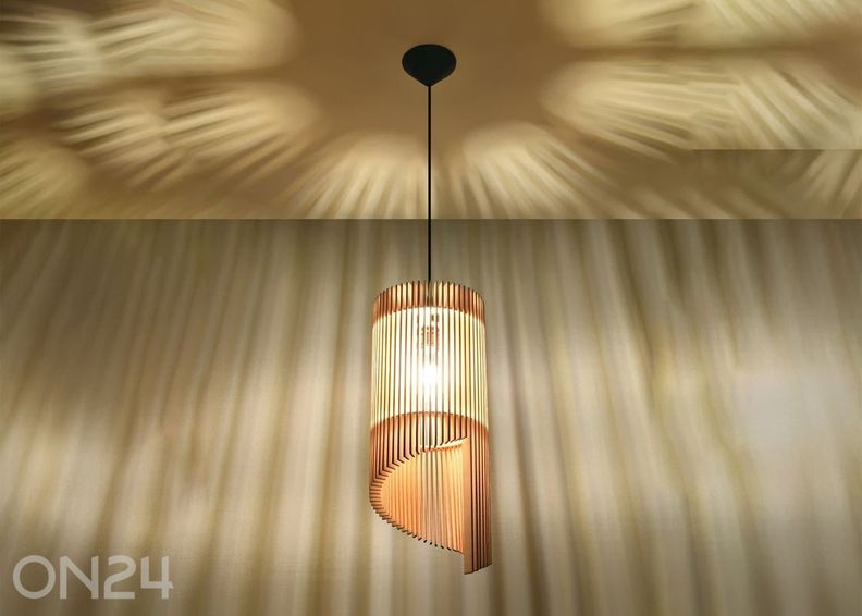 Rippvalgusti Alexia, puit suurendatud