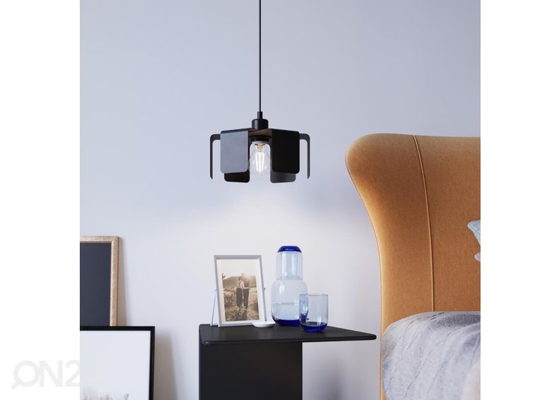 Rippvalgusti Tulip, must suurendatud