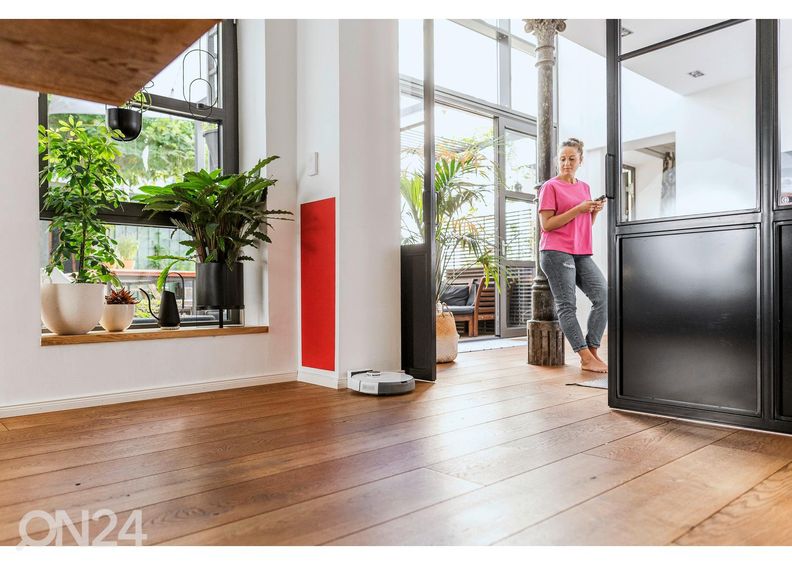 Robottolmuimeja Kärcher RCV 3 suurendatud